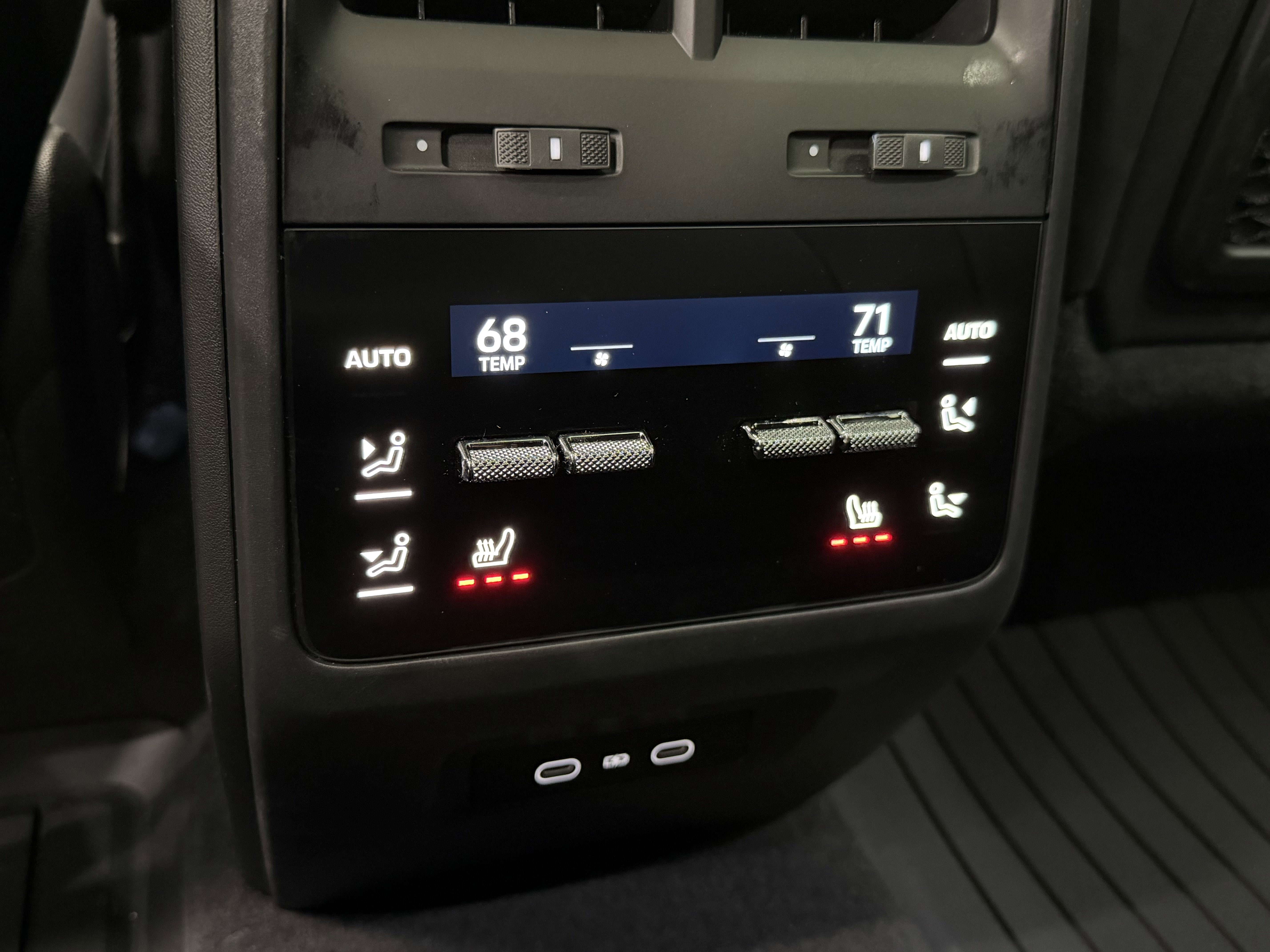 2025 Porsche Macan Electric
