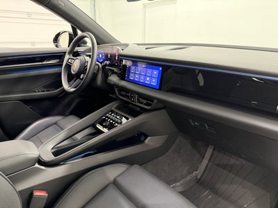 2025 Porsche Macan Electric