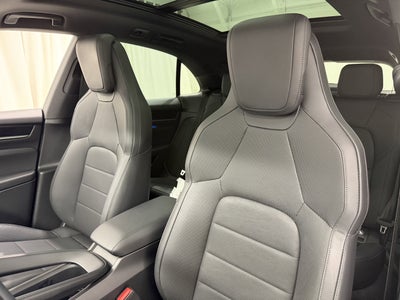 2025 Porsche Macan Electric