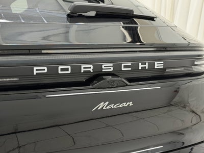 2025 Porsche Macan Electric