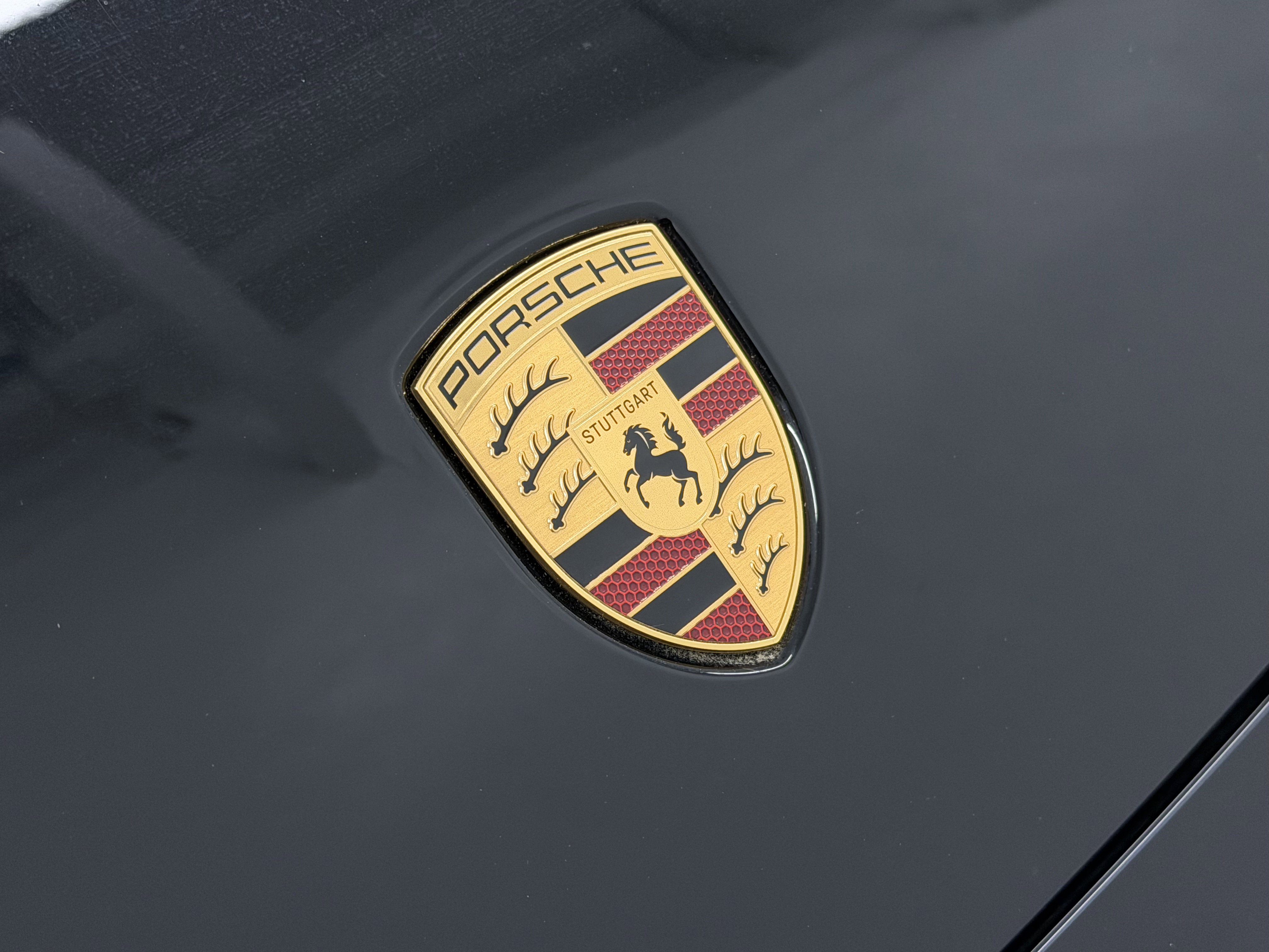 2025 Porsche Macan Electric