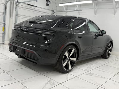 2025 Porsche Macan Electric