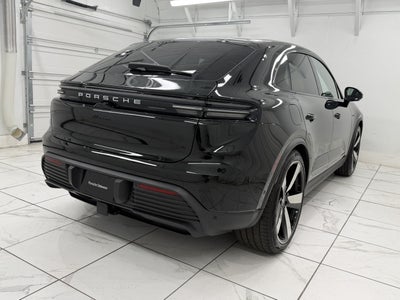 2025 Porsche Macan Electric