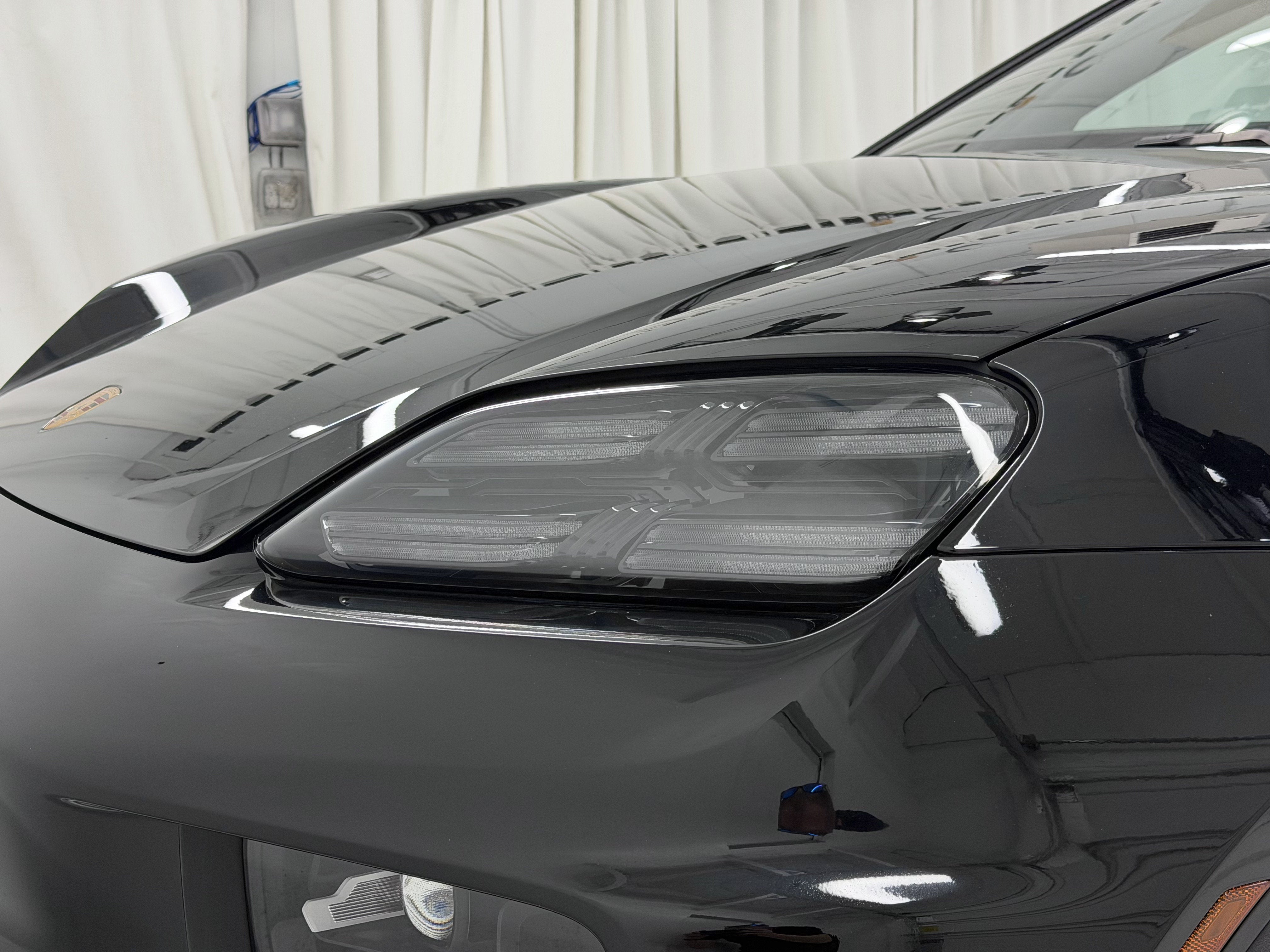 2025 Porsche Macan Electric