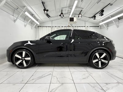 2025 Porsche Macan Electric