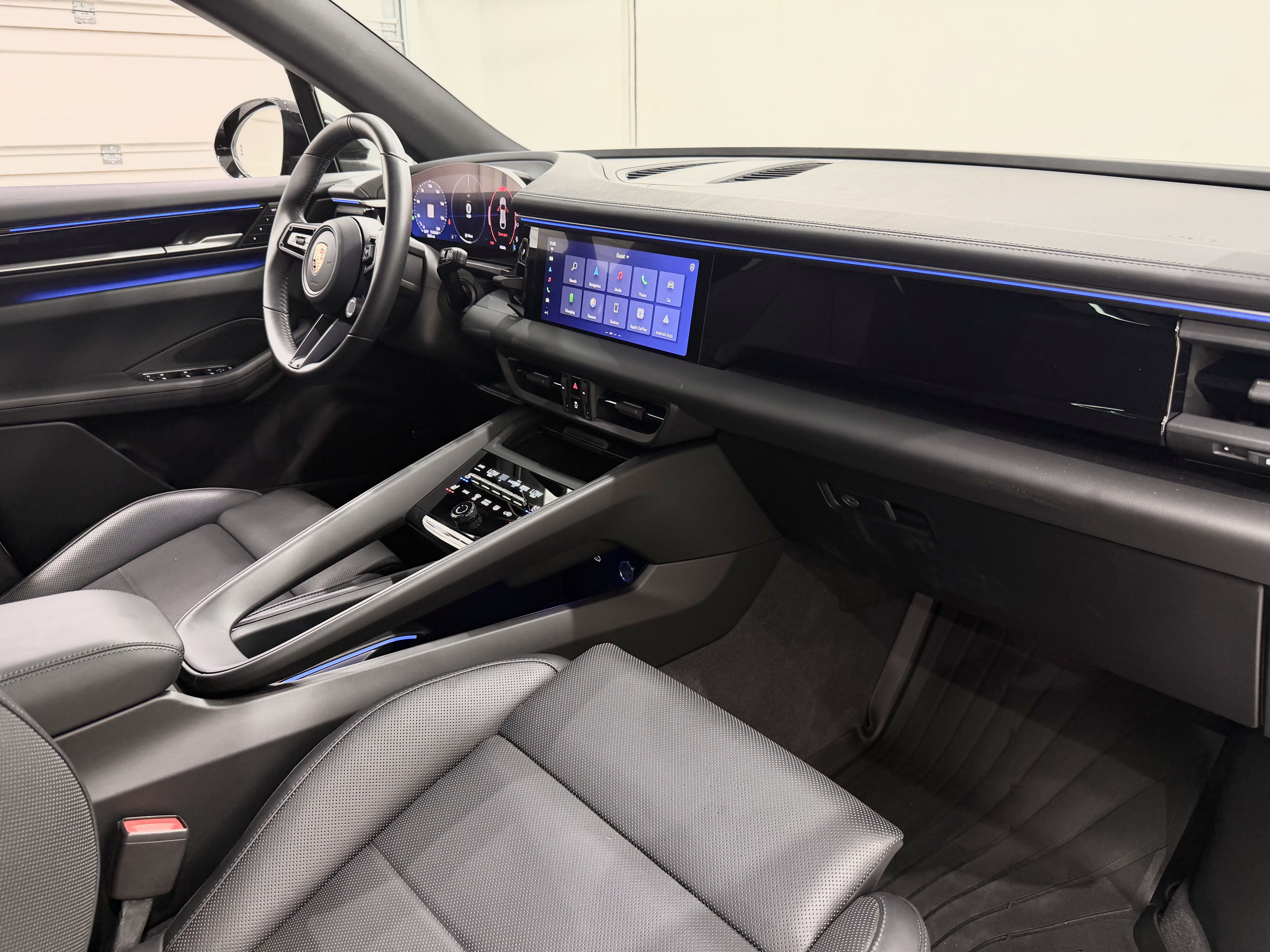 2025 Porsche Macan Electric