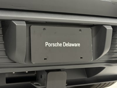 2025 Porsche Macan Electric