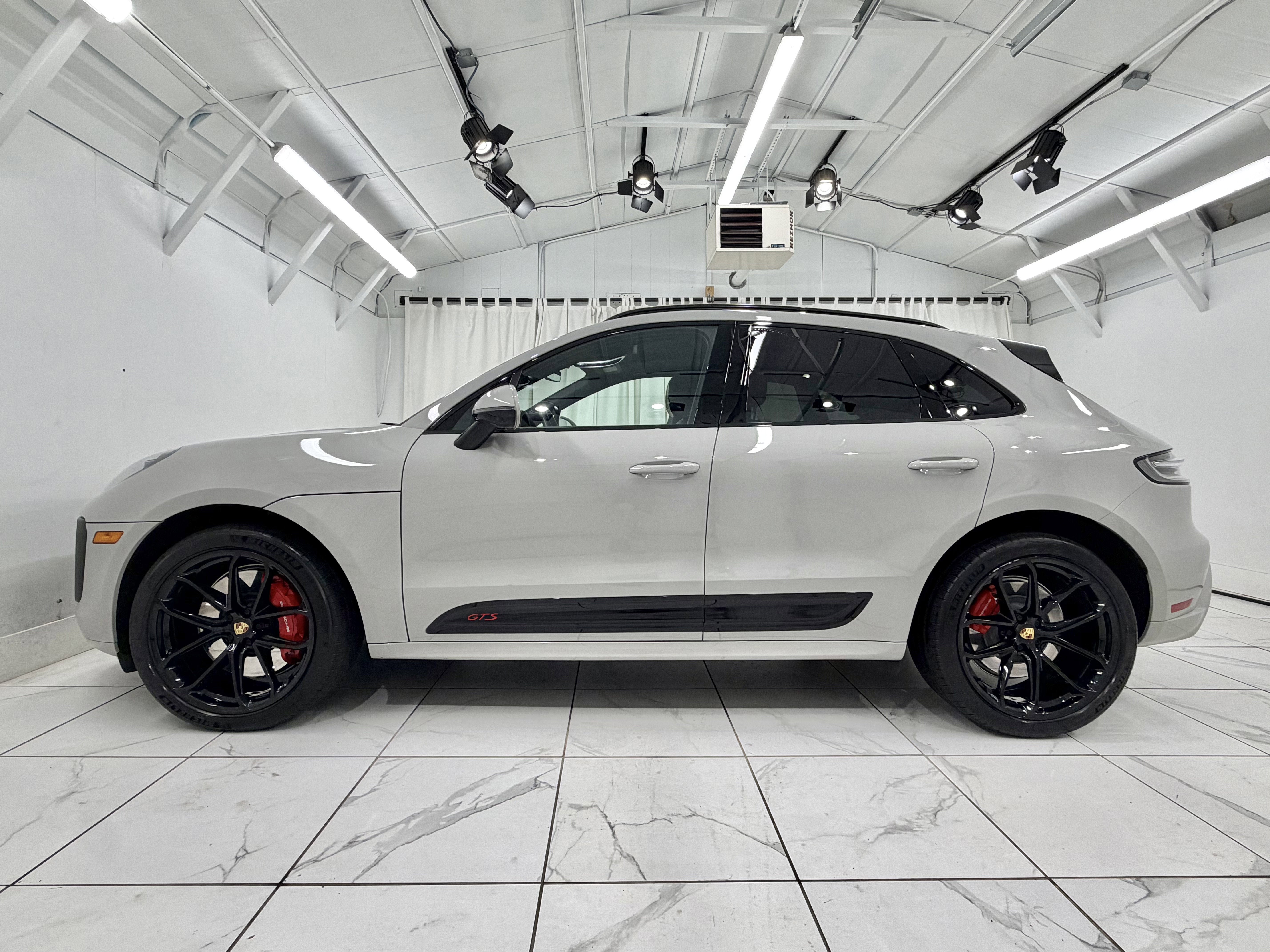 2024 Porsche Macan GTS