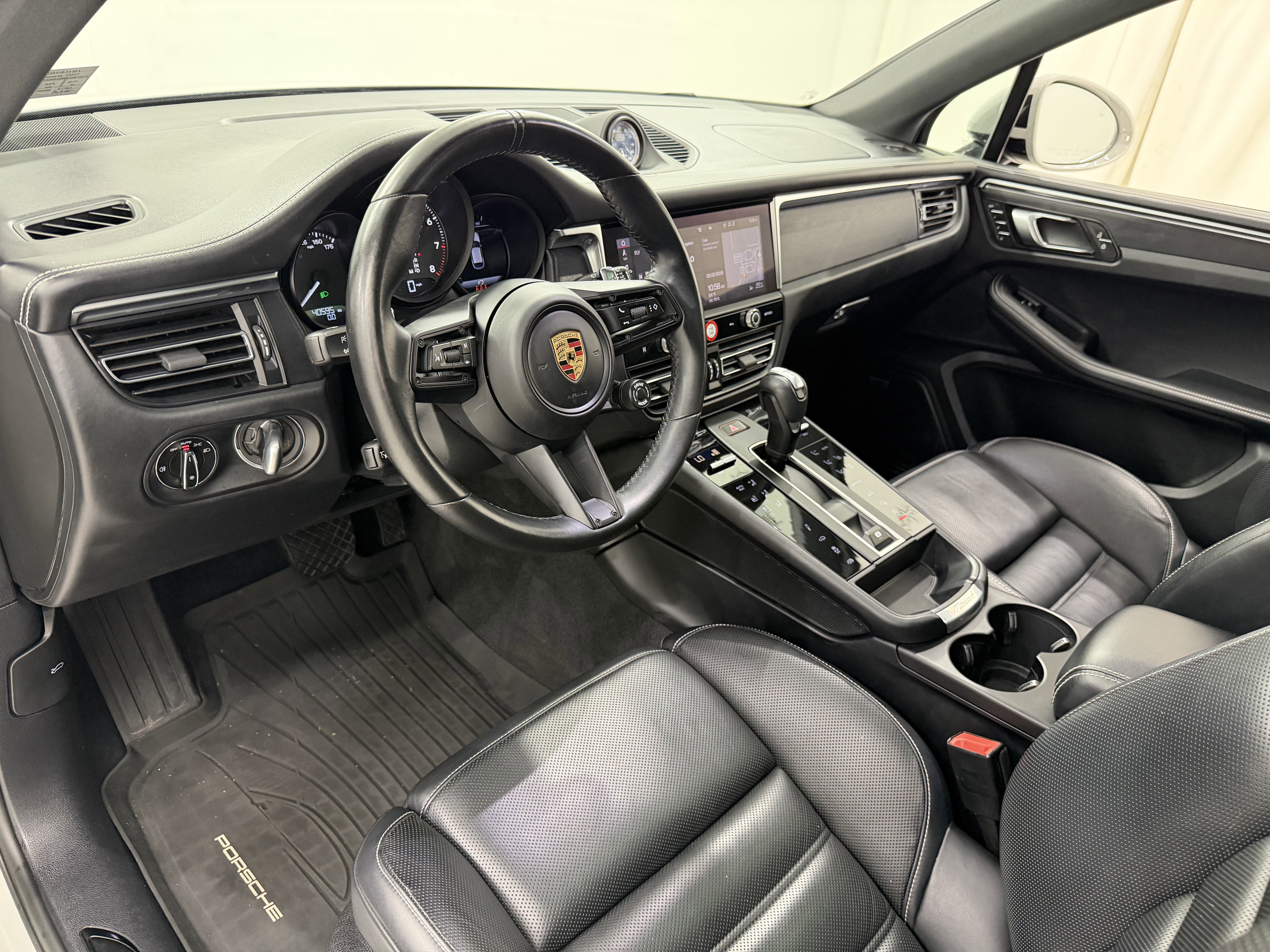 2024 Porsche Macan GTS