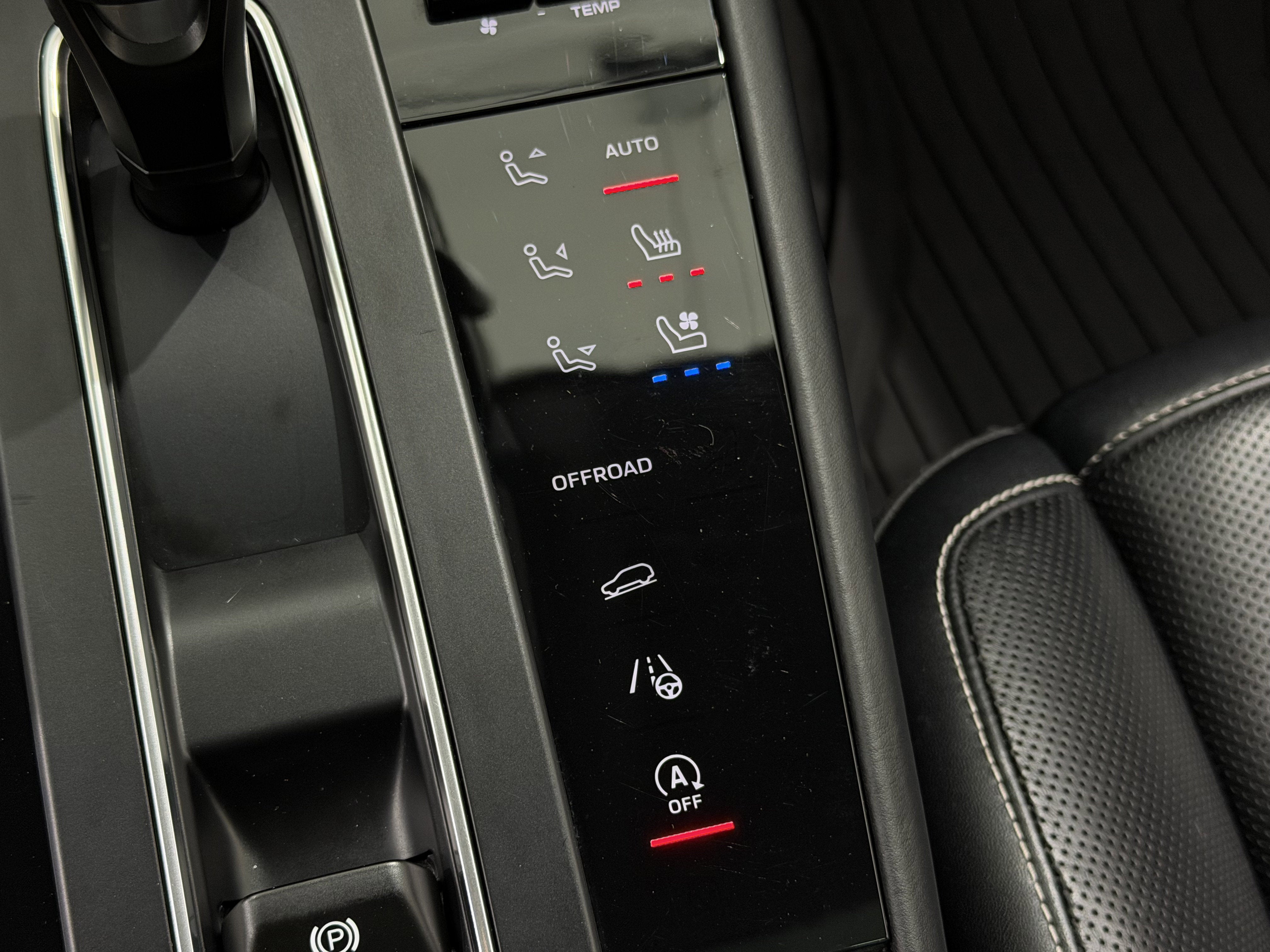 2024 Porsche Macan GTS