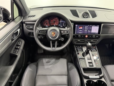 2026 Porsche Macan Gts