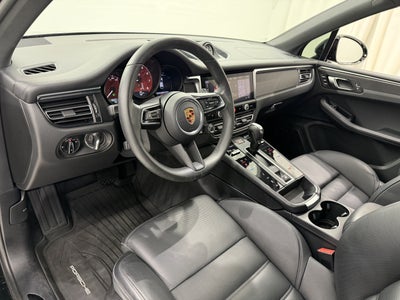 2026 Porsche Macan Gts