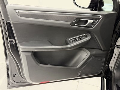 2026 Porsche Macan Gts