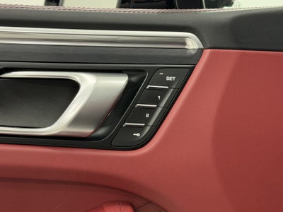 2024 Porsche Macan GTS