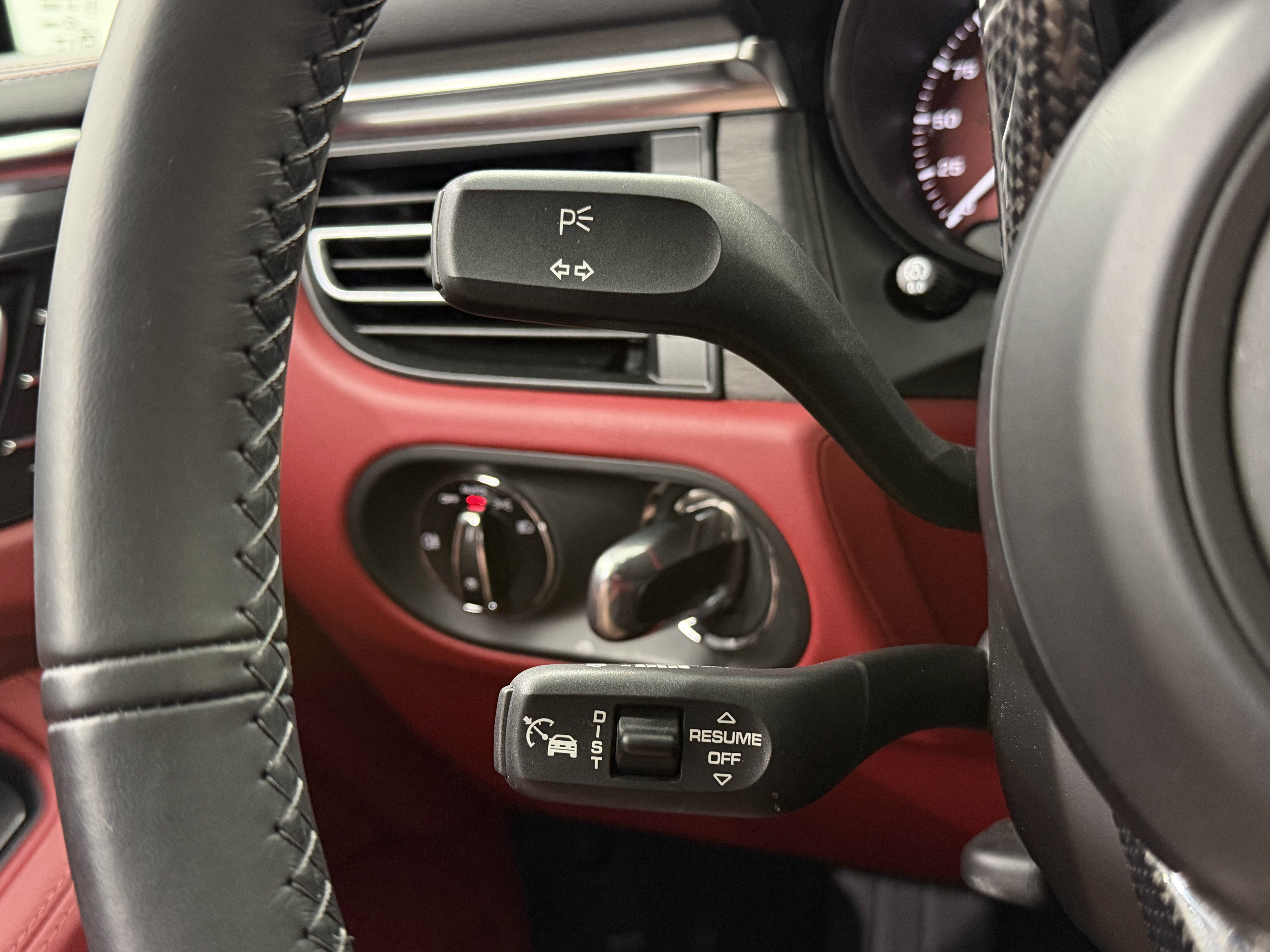 2024 Porsche Macan GTS