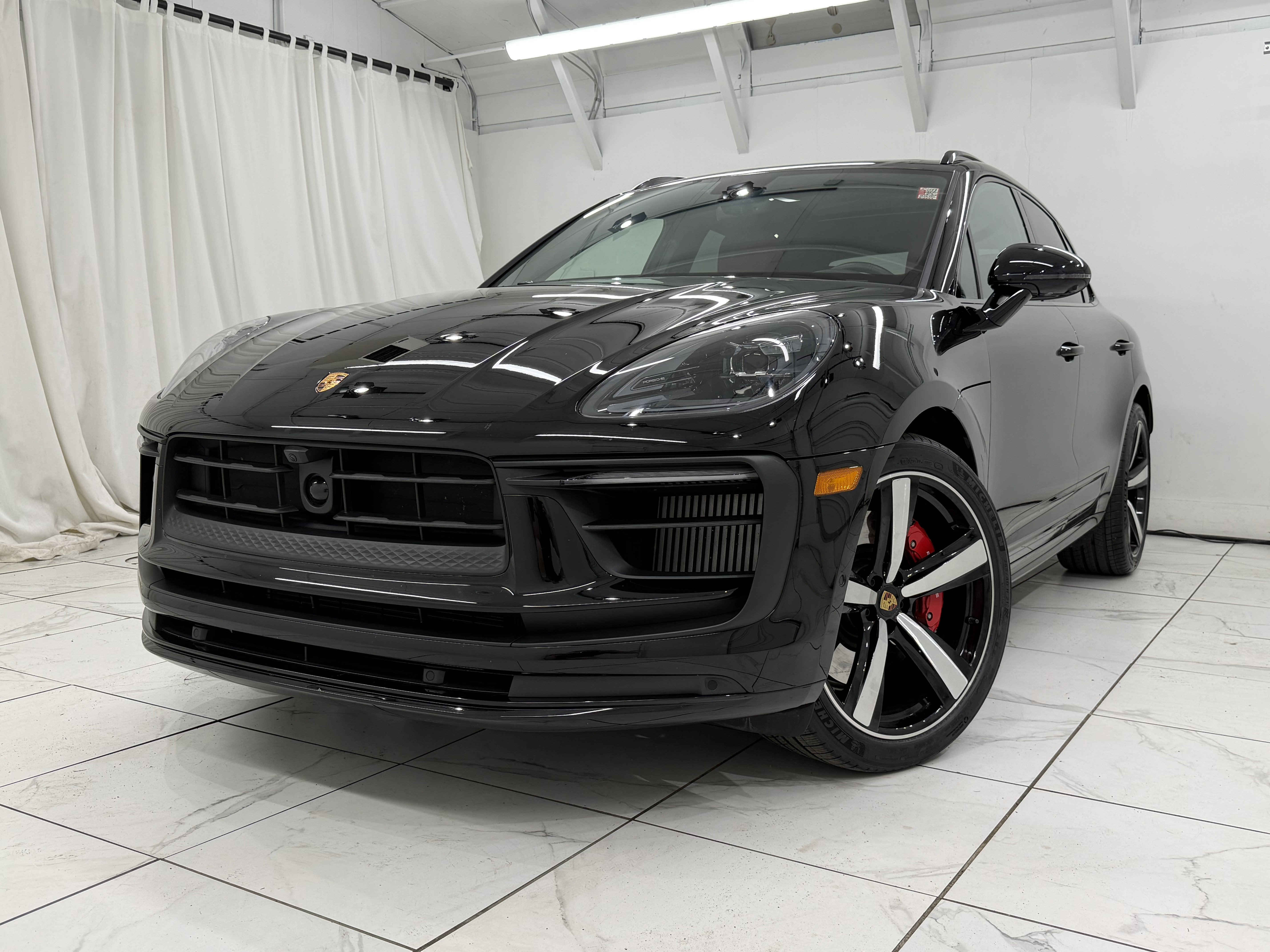 2024 Porsche Macan GTS