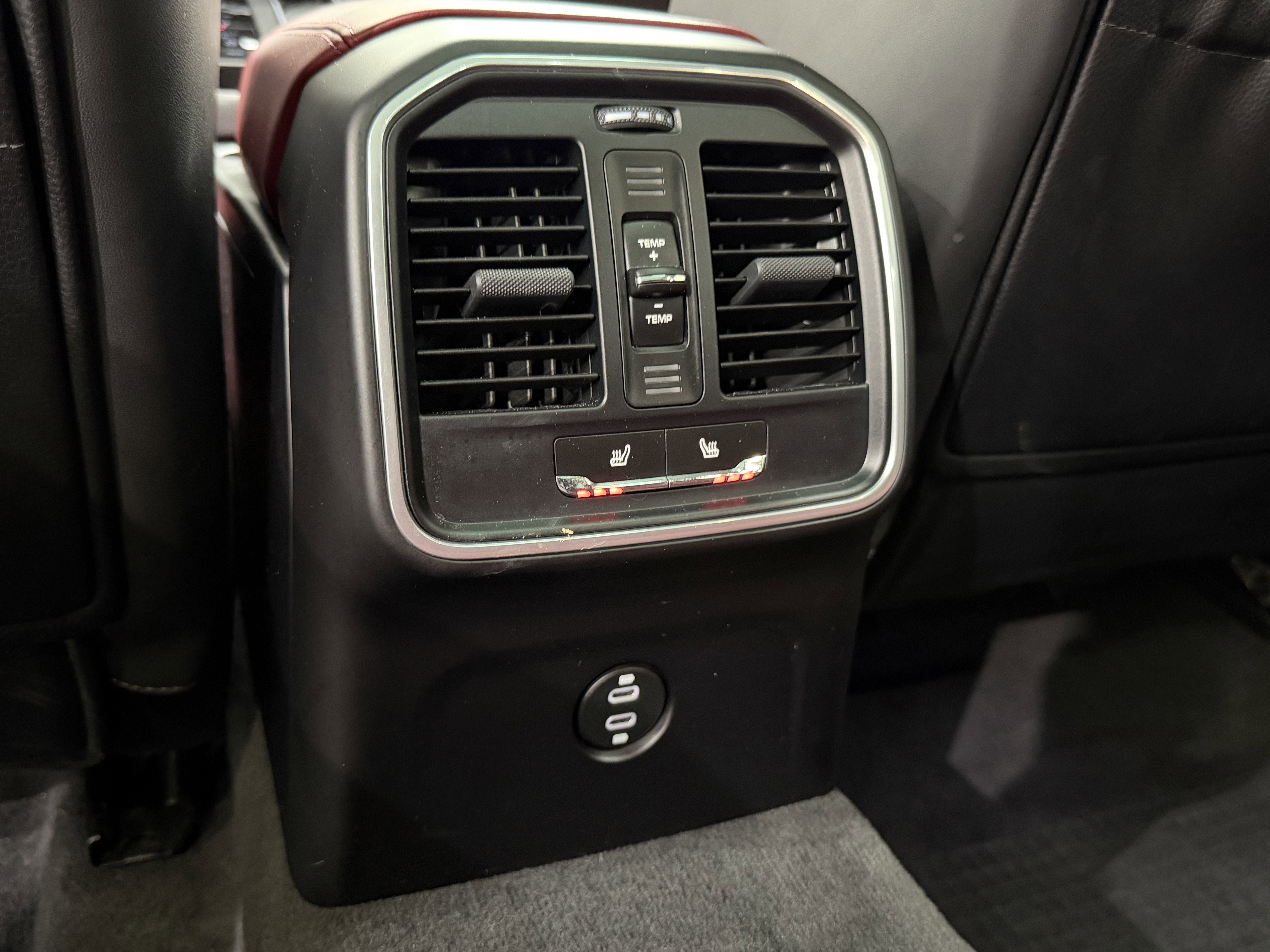 2023 Porsche Macan GTS