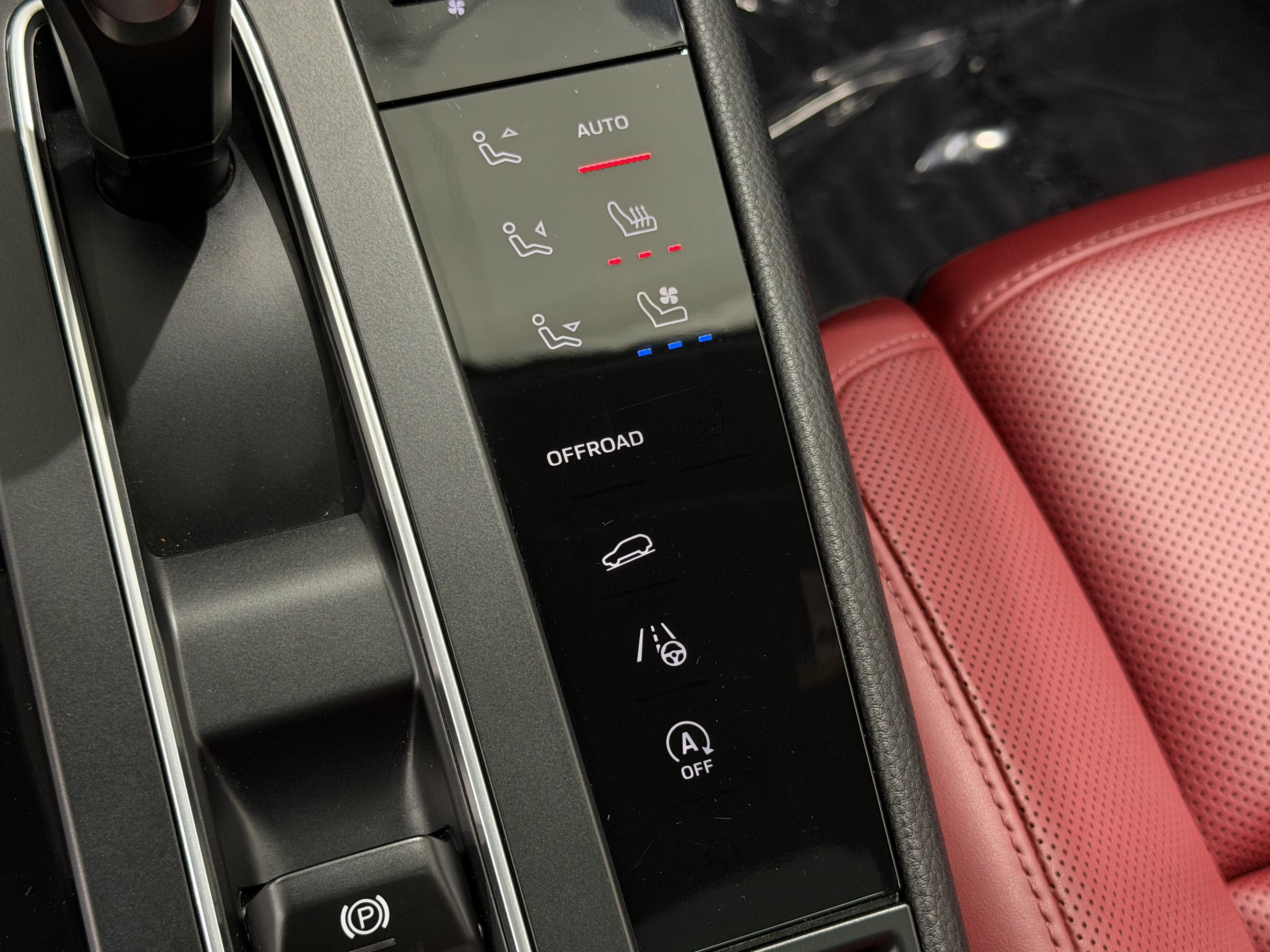 2023 Porsche Macan GTS