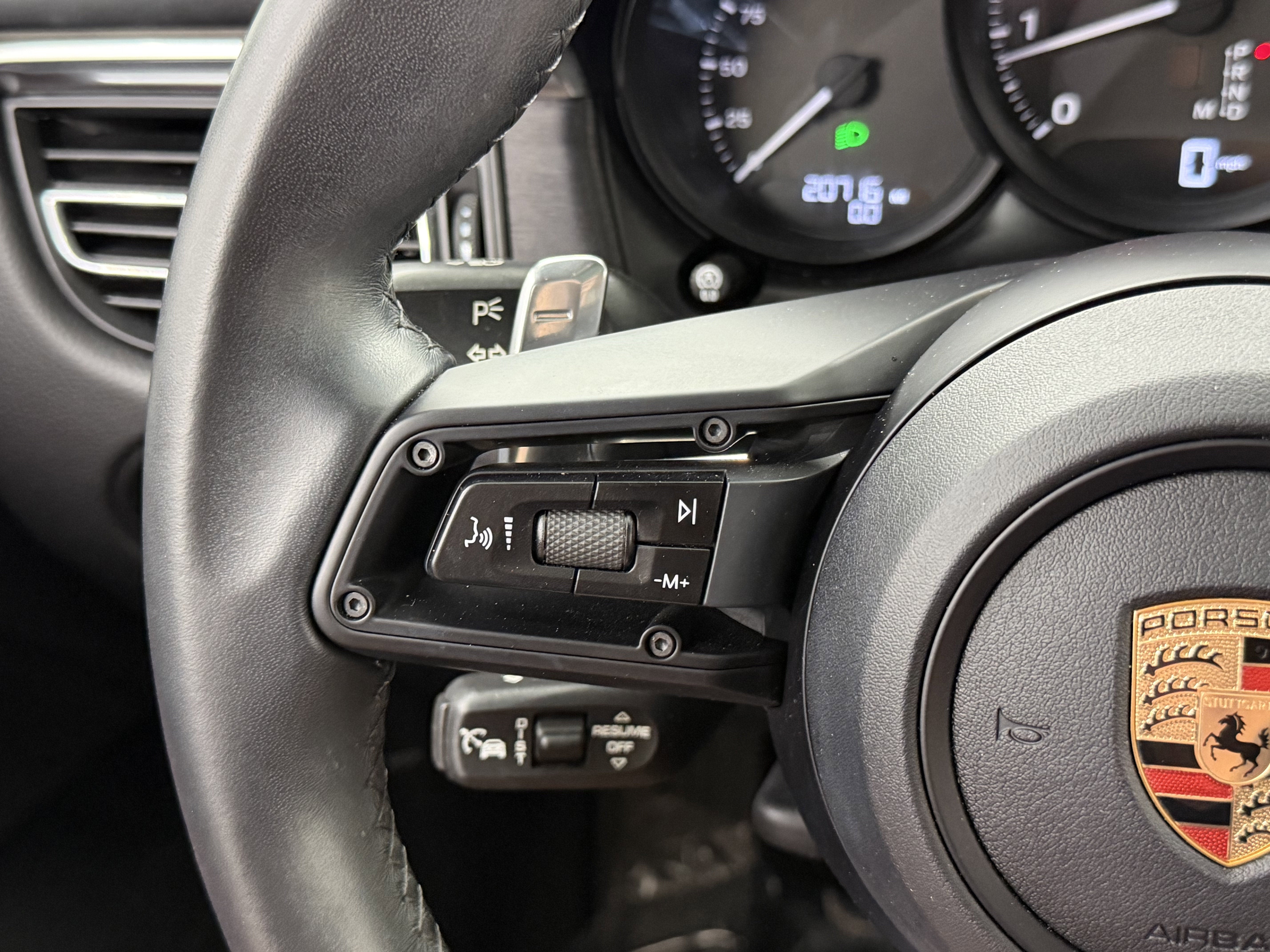 2023 Porsche Macan GTS