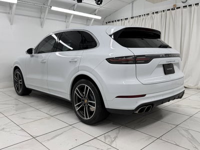 2023 Porsche Cayenne Turbo