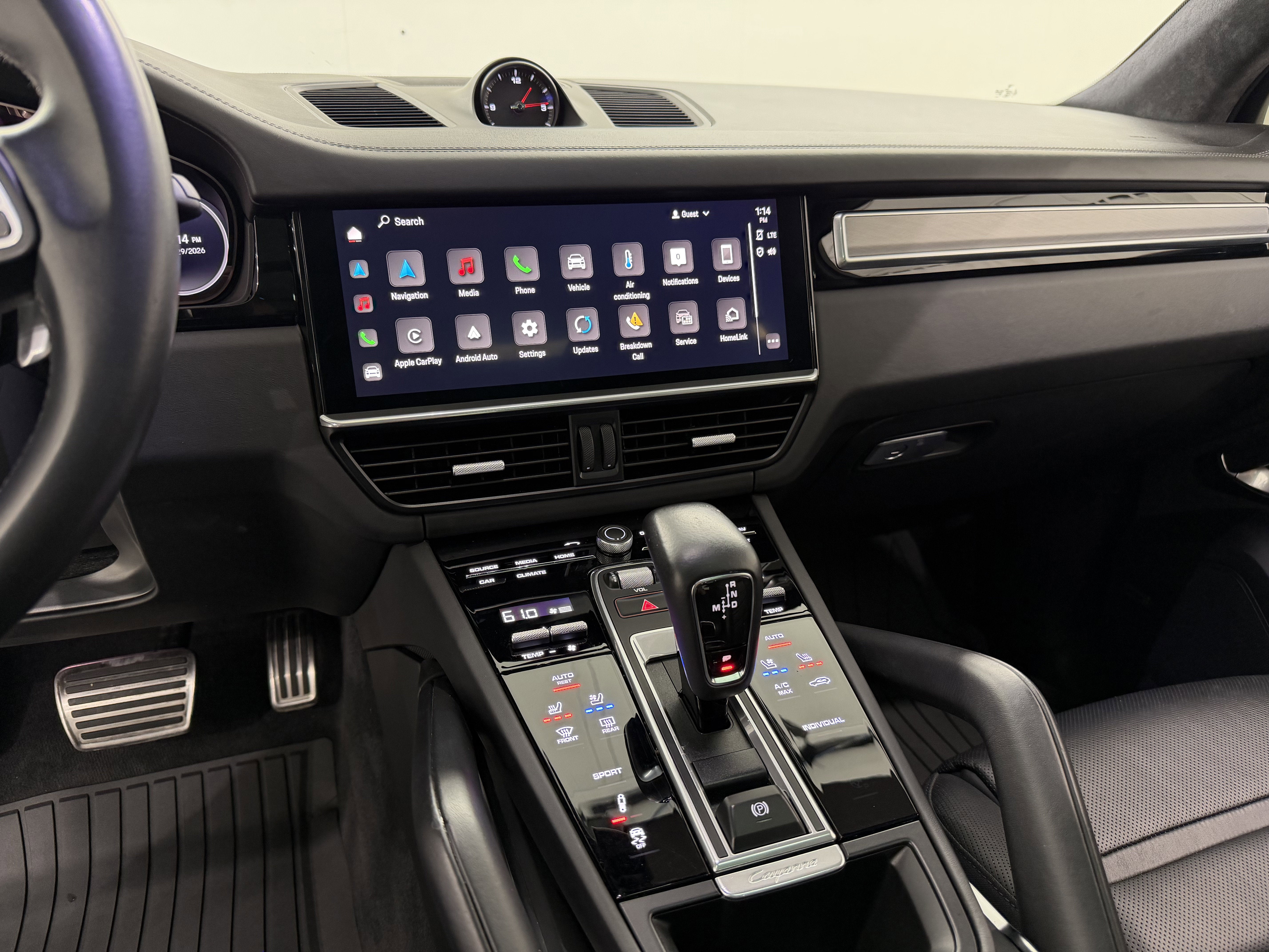 2023 Porsche Cayenne Turbo