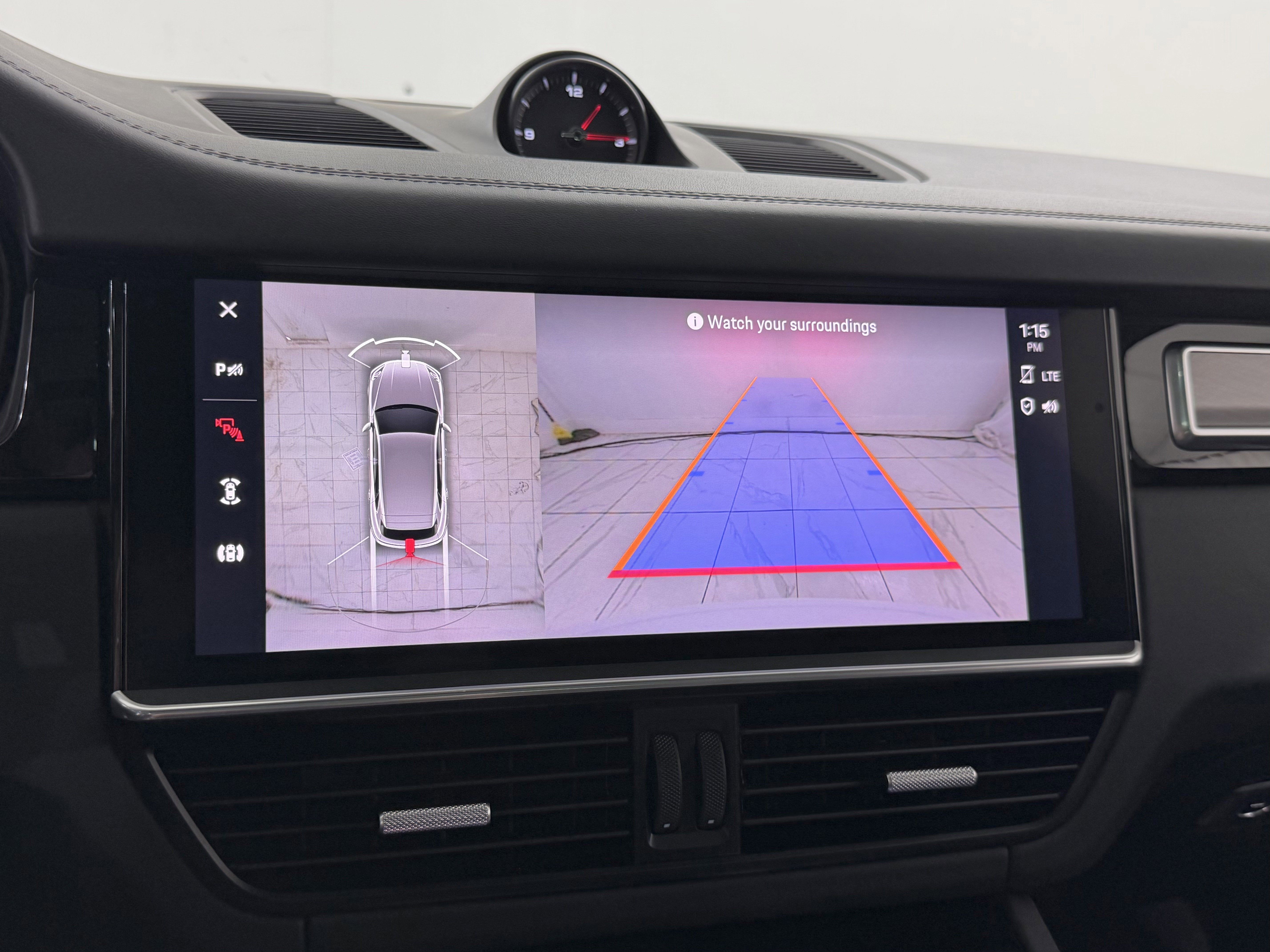 2023 Porsche Cayenne Turbo
