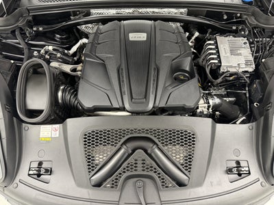 2023 Porsche Macan S