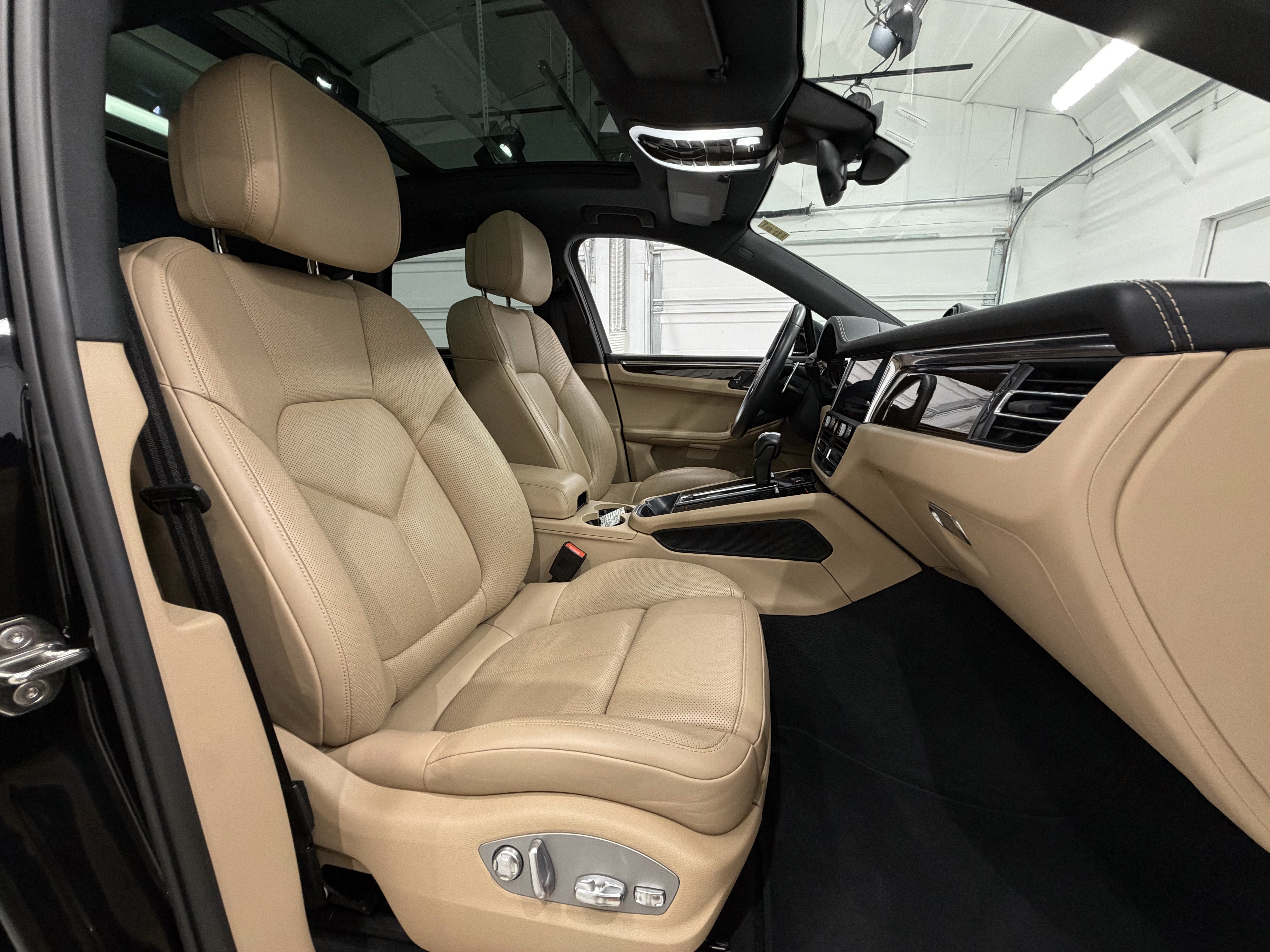2023 Porsche Macan S