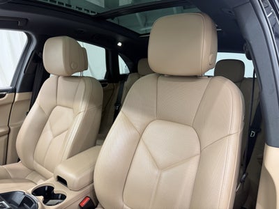 2023 Porsche Macan S