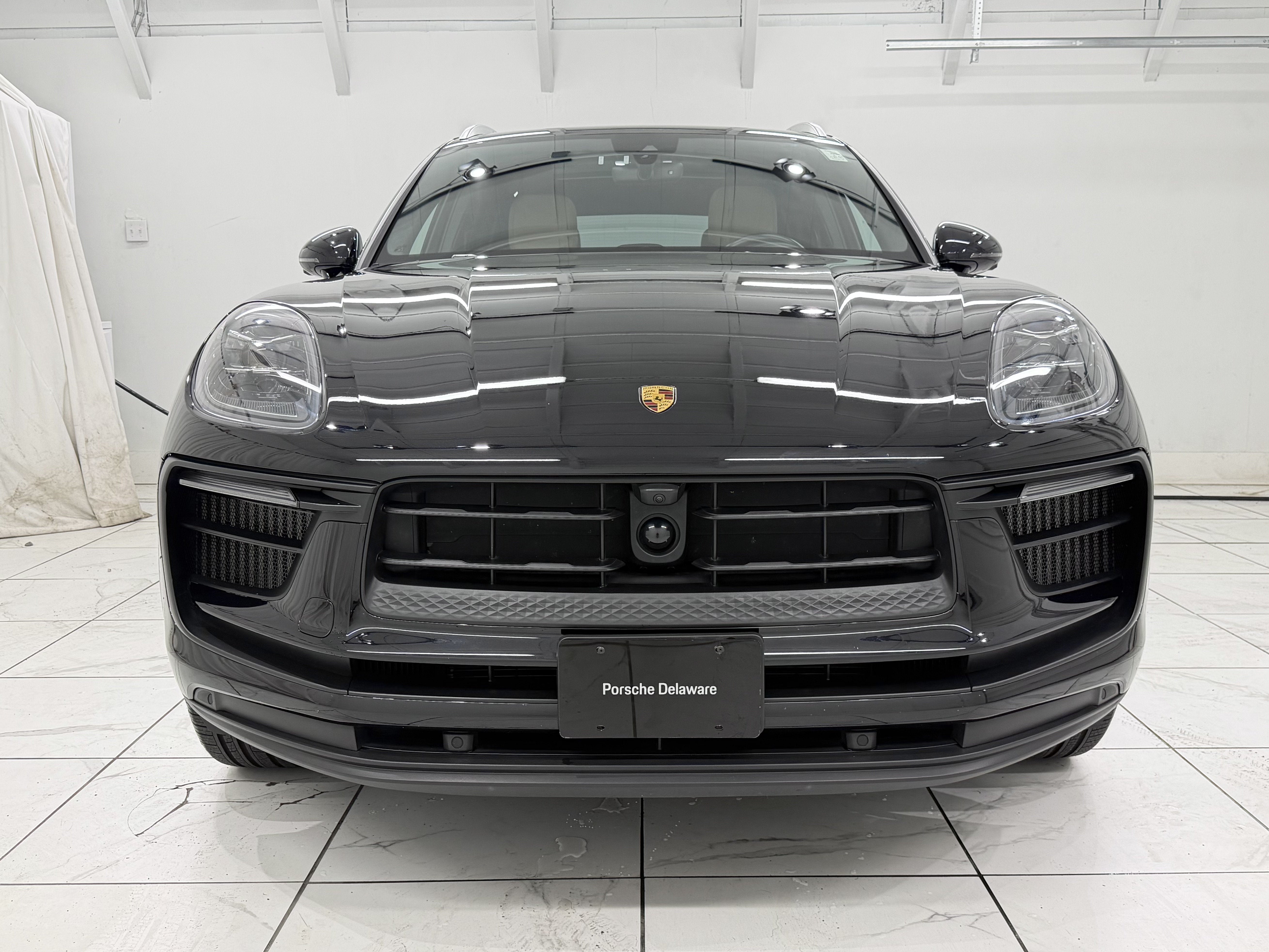 2023 Porsche Macan S