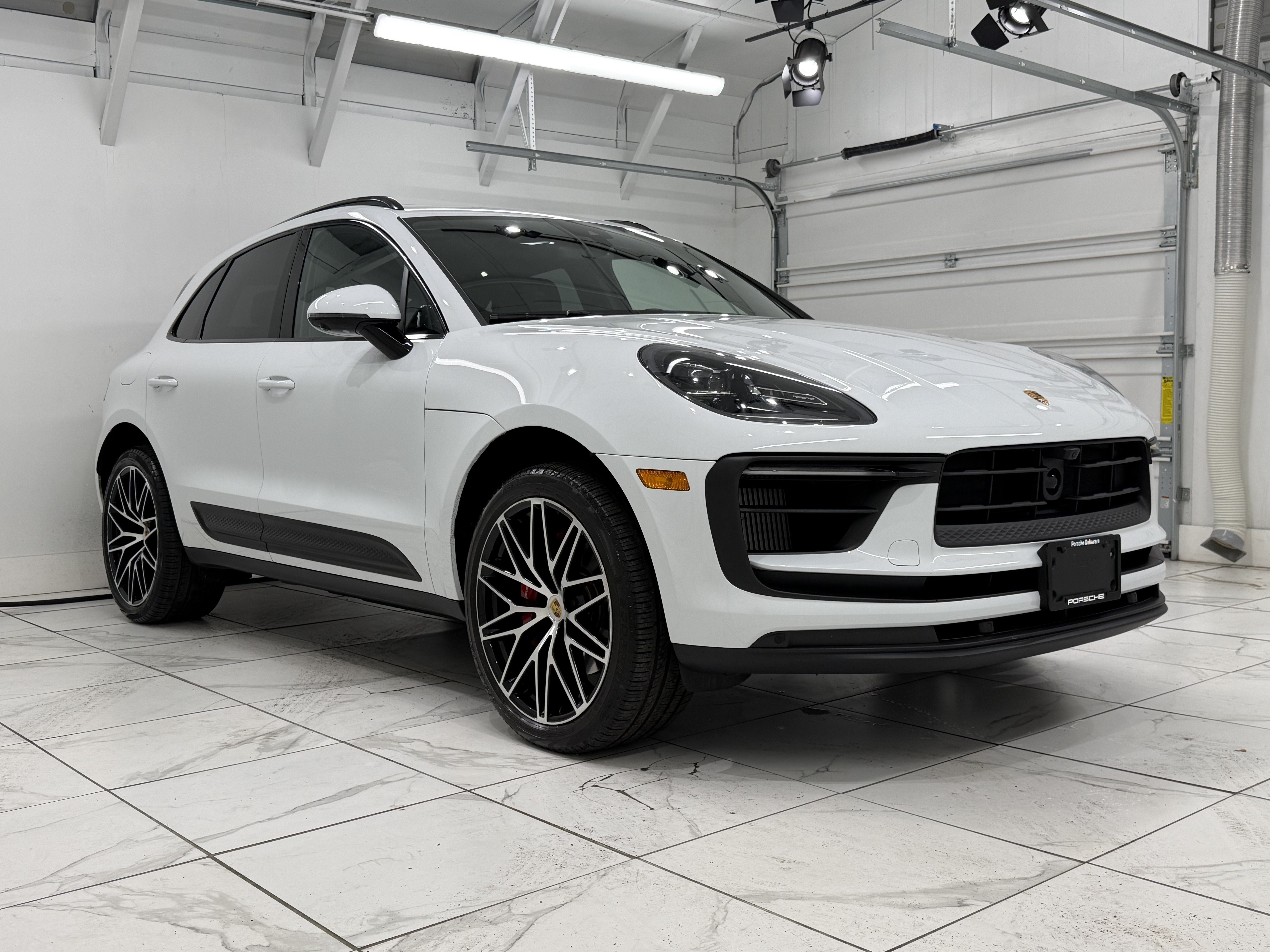 2024 Porsche Macan S