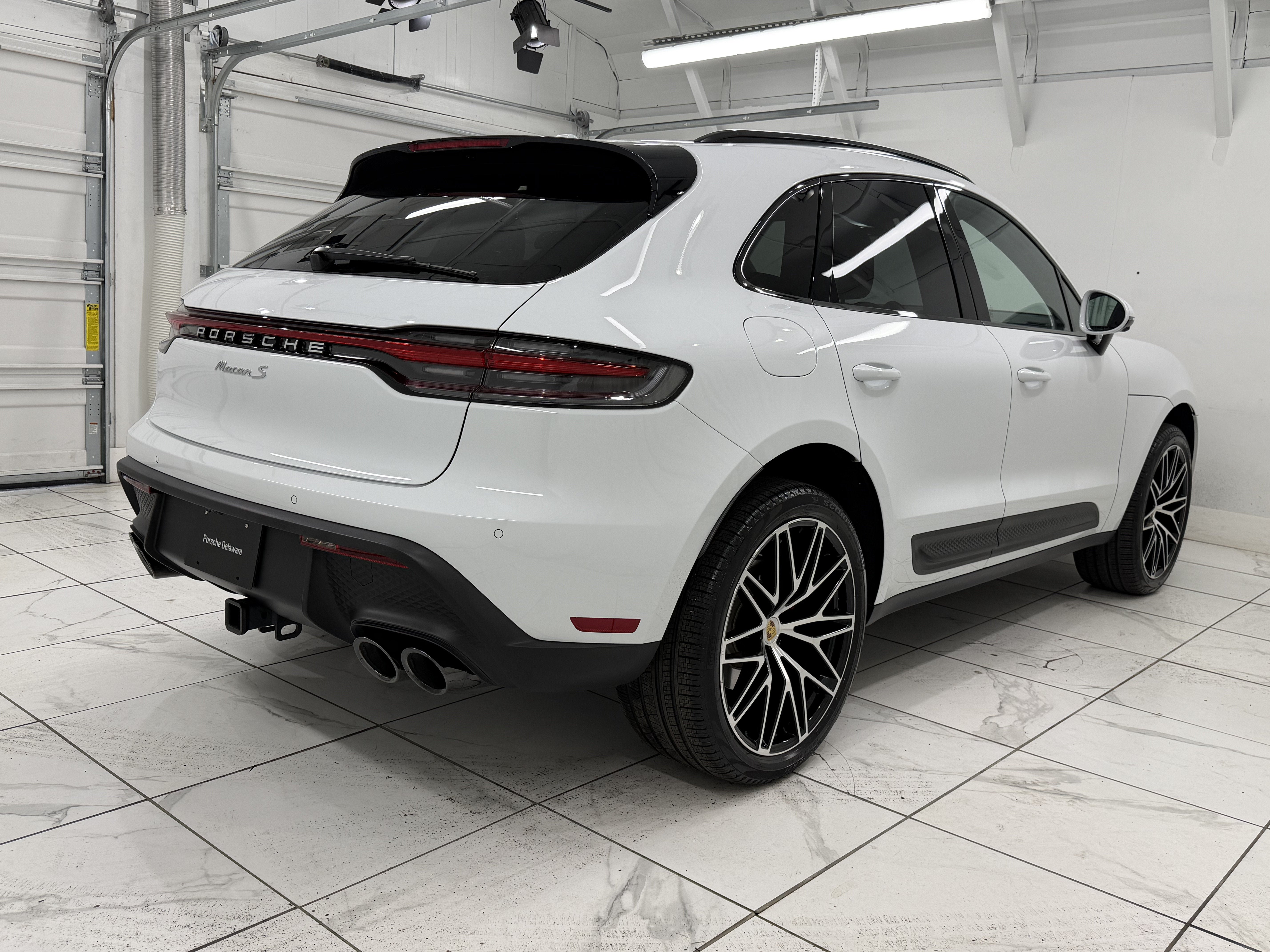 2024 Porsche Macan S