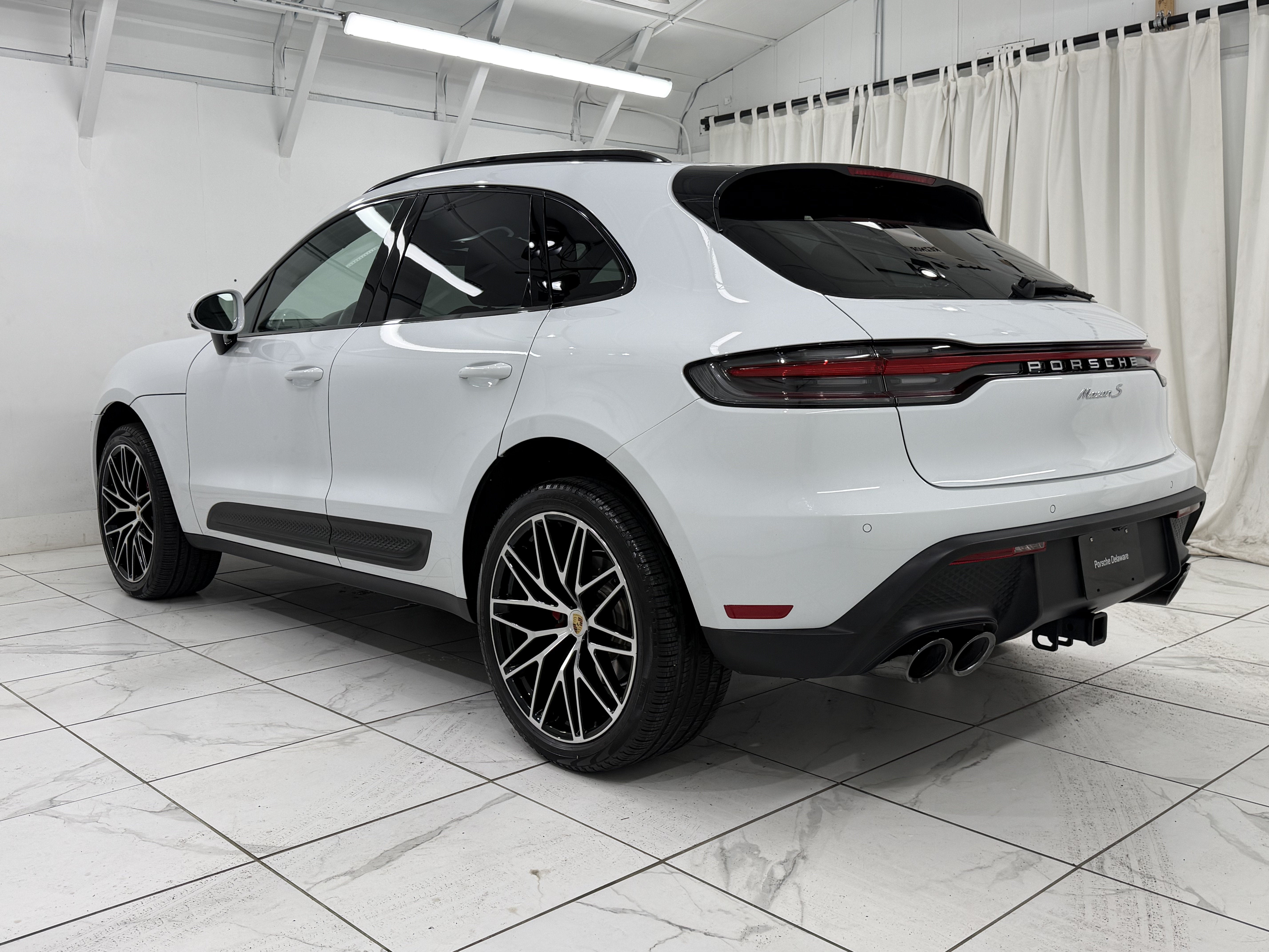 2024 Porsche Macan S