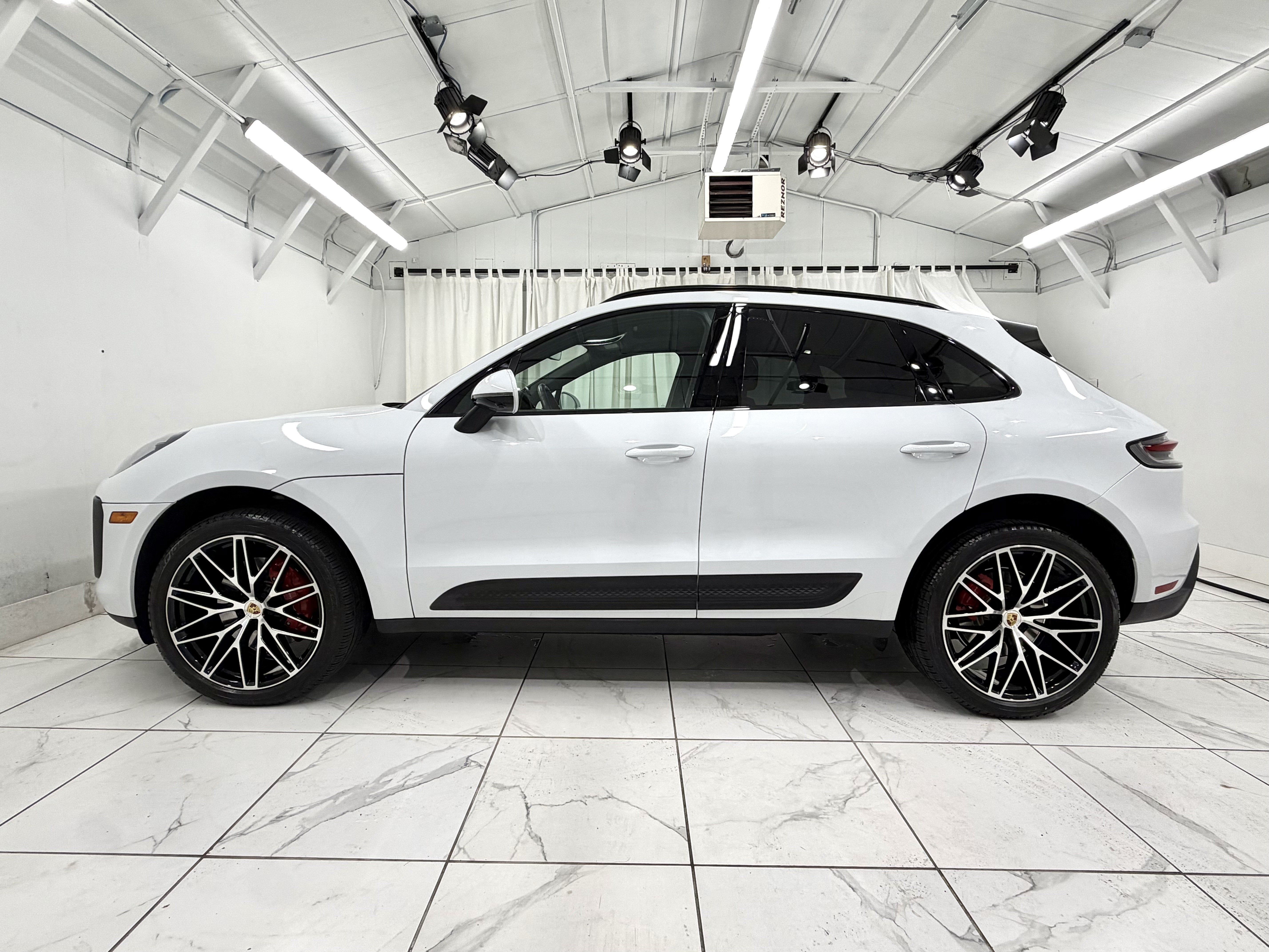 2024 Porsche Macan S