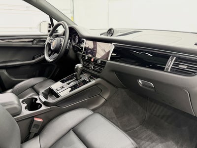 2024 Porsche Macan S