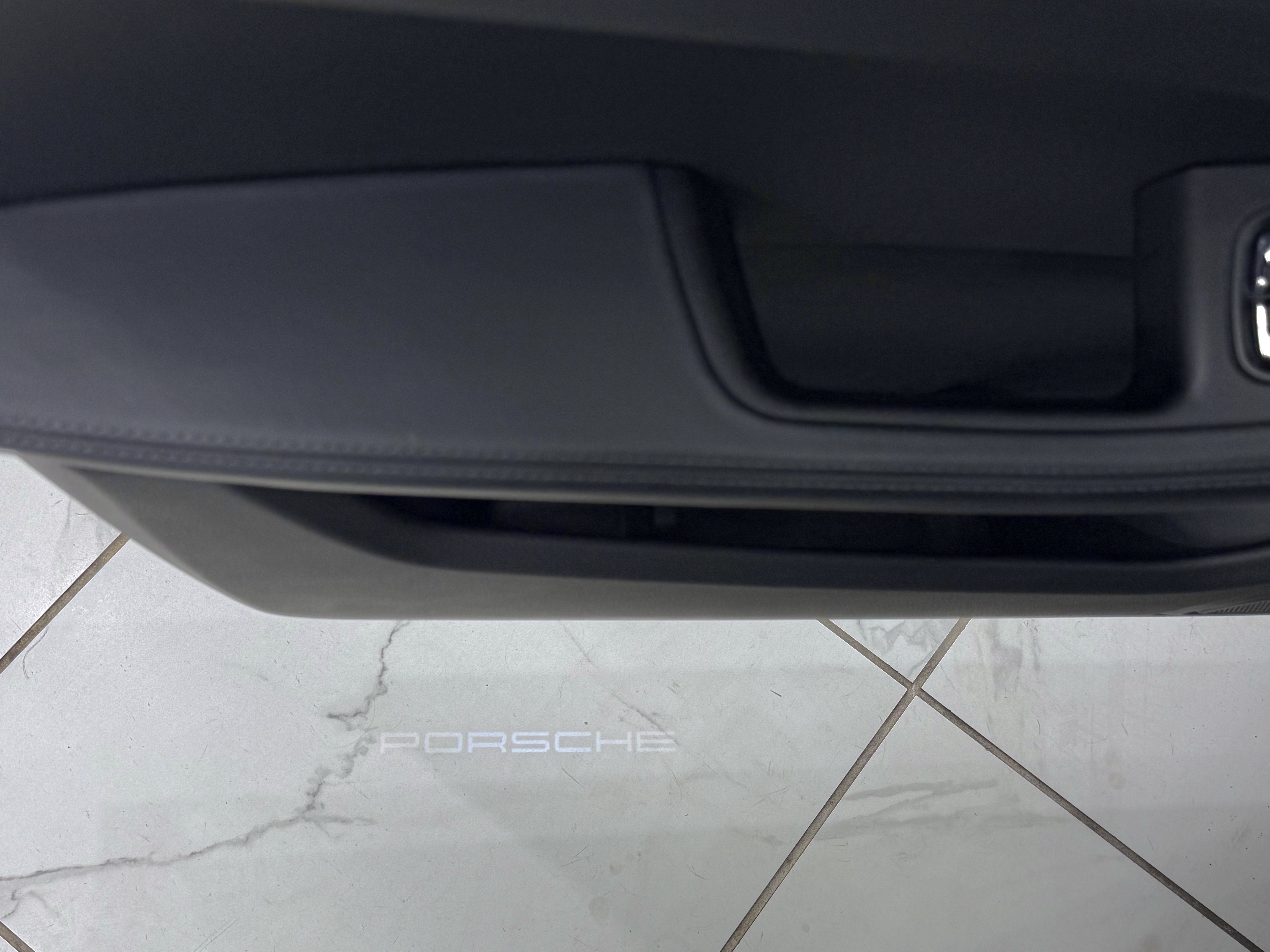 2024 Porsche Macan S