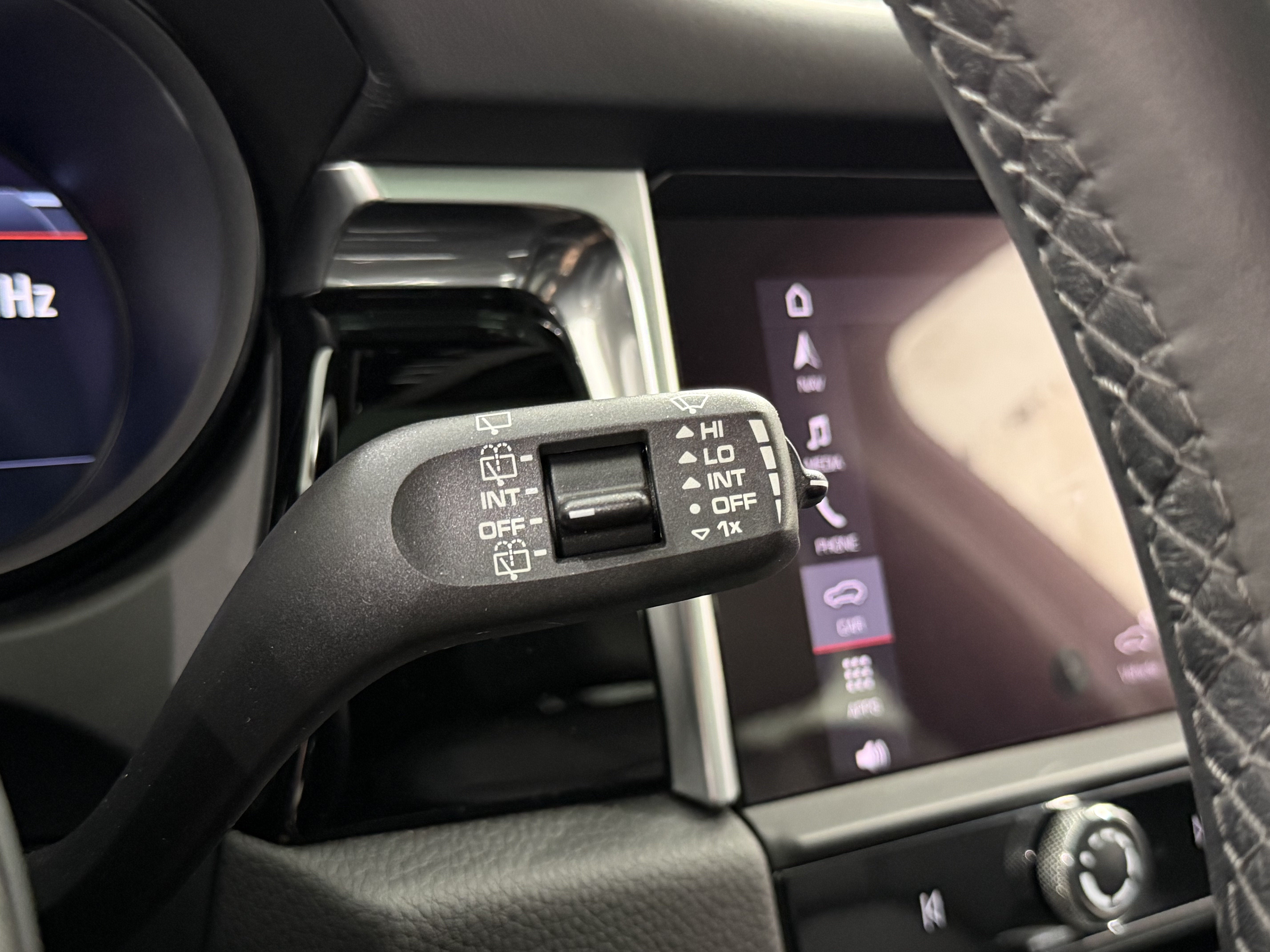 2024 Porsche Macan S