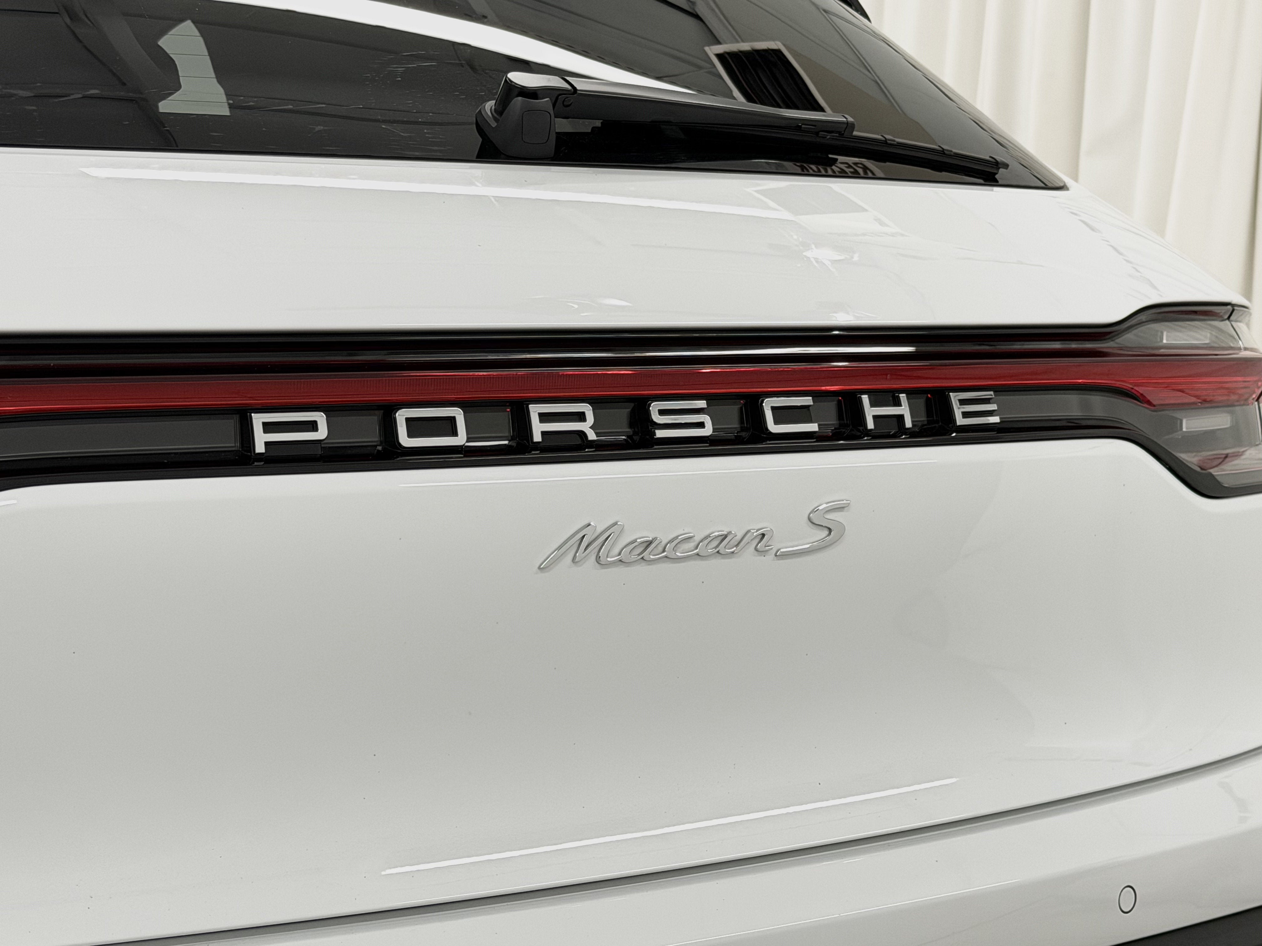 2024 Porsche Macan S