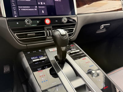 2024 Porsche Macan S