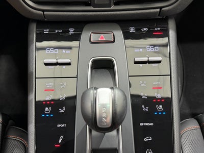 2024 Porsche Macan S