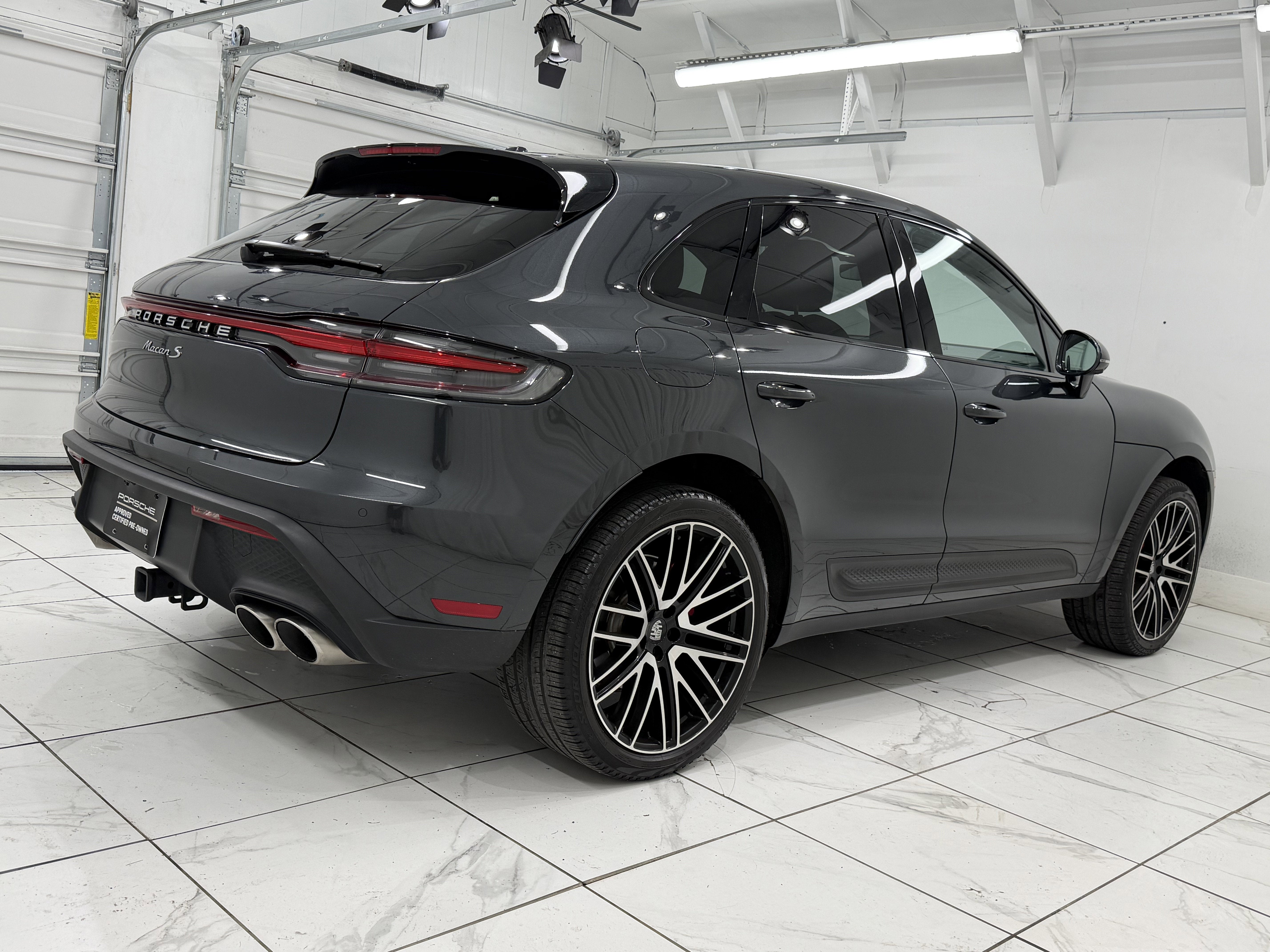 2022 Porsche Macan S