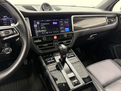 2022 Porsche Macan S