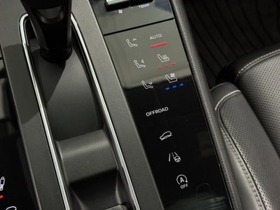 2022 Porsche Macan S