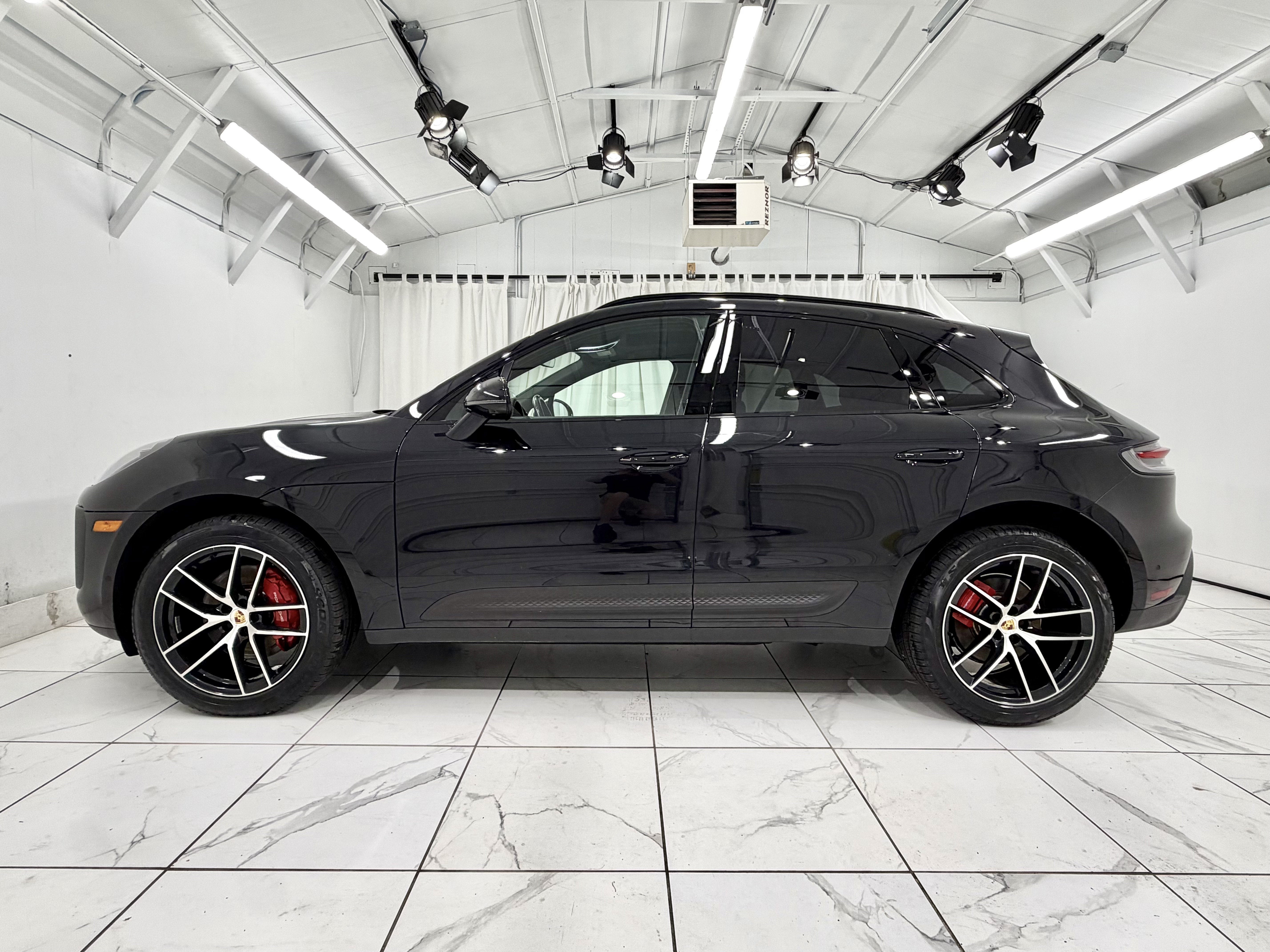 2023 Porsche Macan S