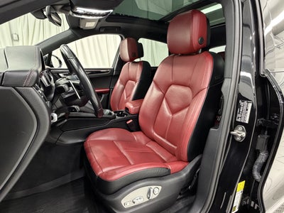 2023 Porsche Macan S