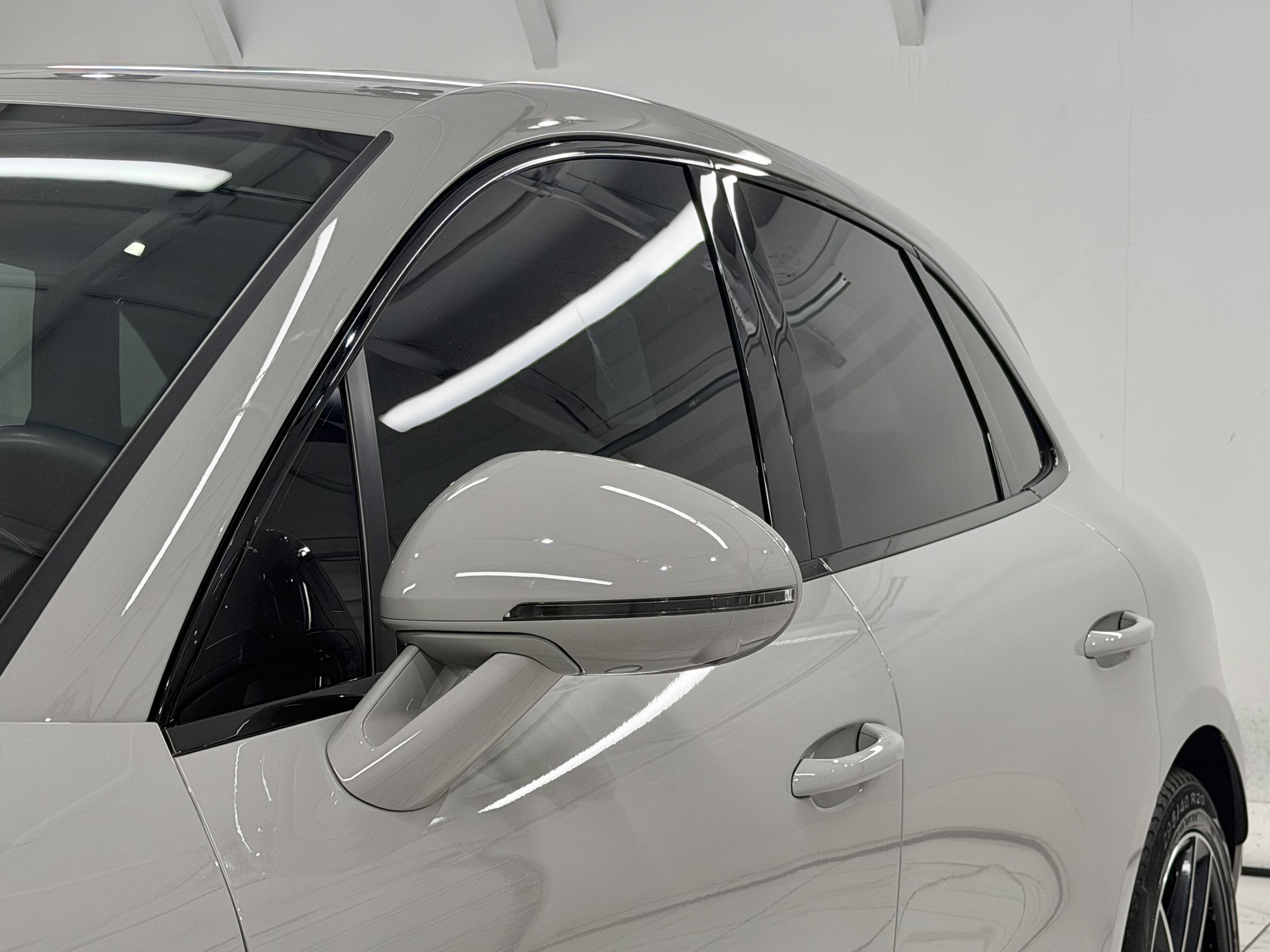 2024 Porsche Macan S