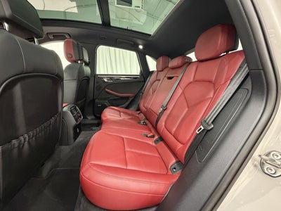 2024 Porsche Macan S