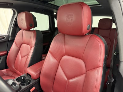 2024 Porsche Macan S