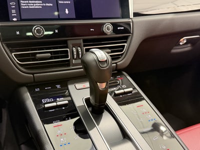 2024 Porsche Macan S