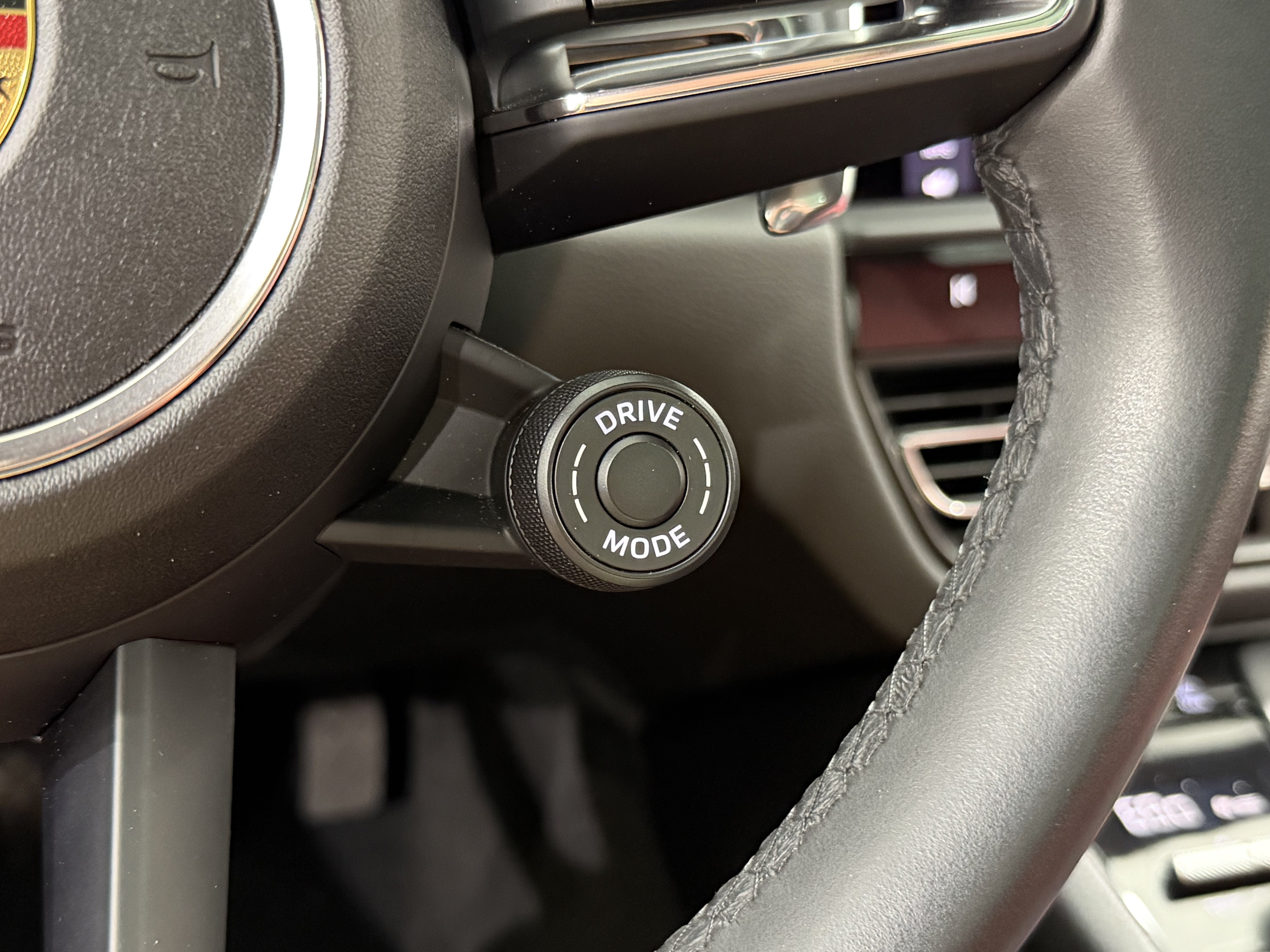 2024 Porsche Macan S